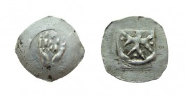 Heller AR
Germany, Schwäbisch Hall, Facing hand / Cross with pellet at each end
16 mm
Saurma 1364
