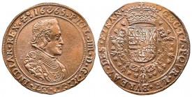 Pays-Bas méridionaux, Jeton Antwerpen (Anvers) , Bureau des FinancesCU 6,78 gr. 32,8 mm 1665 
Ref : Dugn.4215, TTB