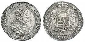 COLECCIÓN DE DUCATONES Y PATAGONES DE DOBLE PESO. FELIPE IV. Doble ducatón. 1642. Amberes. A/ . PHIL. IIII. D. G. HISP. ET. INDIAR. REX. R/ . ARCHID ....
