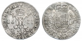 COLECCIÓN DE DUCATONES Y PATAGONES DE DOBLE PESO. FELIPE IV. Doble patagón. 1631. Amberes. A/ . PHIL. IIII. D. G. HISP. ET. INDIAR. REX. R/ ARCHID. AV...