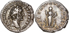 Antoninus Pius (138-161) Ar Denarius - Rome 
A/ ANTONINVS AVG PIVS P P TR P XXIIII
R/ PIETATI AVG COS IIII
reference: RIC 313c
Very fine 
3,15g - 17mm...