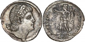 Constantine II (337-361) Ar Siliqua - Constantinople 
A/ -
R/ CONSTANTINVS AVGVSTVS / C.H
Reference: RIC 15
Extremely fine - slight scratches on the r...