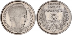 IIIème République (1870 - 1940) ESSAI de 5 Francs Bazor,
1933 - Nickel
A/ REPUBLIQUE FRANCAISE - 1933
R/ LIBERTE EGALITE FRATERNITE - 5 FRANCS 
Refere...