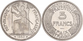 IIIème République (1870 - 1940) ESSAI concours de 5 Francs Delannoy,
1933 - Nickel
A/ REPUBLIQUE FRANCAISE - 1933
R/ LIBERTE EGALITE FRATERNITE - 5 FR...