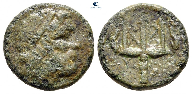 Sicily. Syracuse. Fifth Democracy 214-212 BC. 
Bronze Æ

13 mm, 3,29 g


...