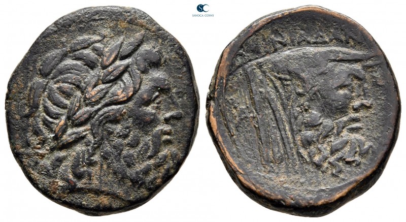 Akarnania. Oeniadae circa 219-211 BC. 
Bronze Æ

23 mm, 7,04 g



very fi...