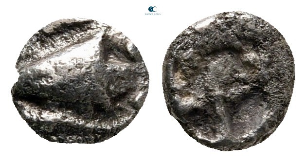 Mysia. Kyzikos circa 530-500 BC. 
Hemiobol AR

5 mm, 0,44 g



very fine