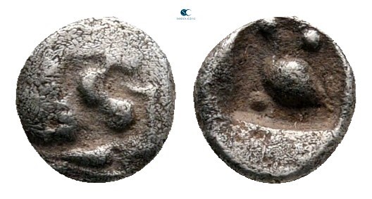 Ionia. Miletos circa 525-475 BC. 
Tetartemorion AR

4 mm, 0,15 g



nearl...