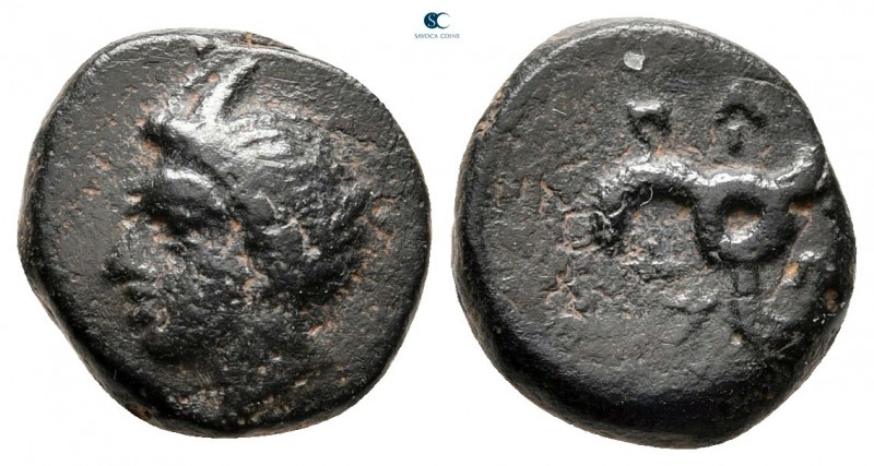 Dynasts of Lycia. Perikles circa 380-360 BC. 
Bronze Æ

11 mm, 2,30 g



...