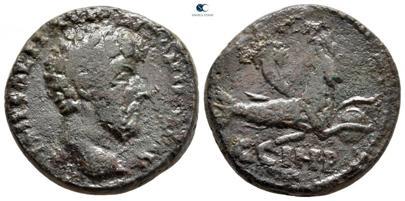 Mysia. Parion. Lucius Verus AD 161-169. 
Bronze Æ

22 mm, 9,88 g



very ...