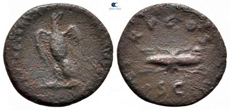 Hadrian AD 117-138. Rome
Semis Æ

17 mm, 1,94 g



nearly very fine