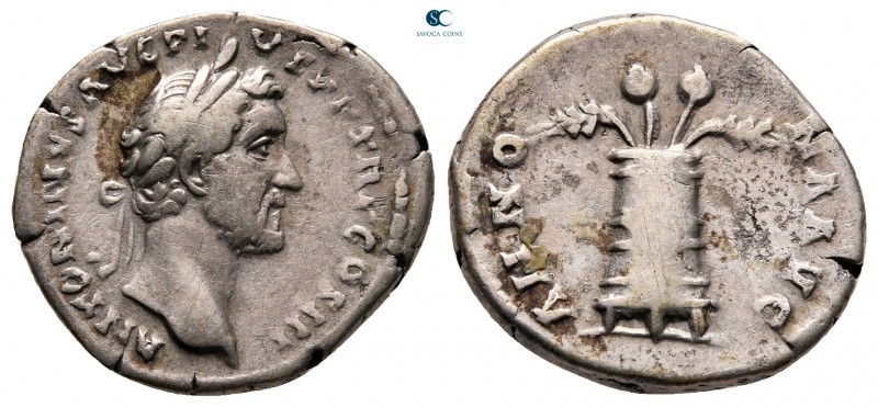 Antoninus Pius AD 138-161. Rome
Denarius AR

18 mm, 3,39 g



very fine