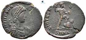 Theodosius I AD 379-395. Nicomedia. Nummus Æ