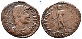 Magnus Maximus AD 383-388. Lugdunum. Follis Æ