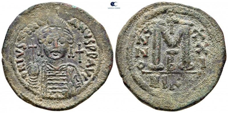 Justinian I AD 527-565. Nikomedia
Follis or 40 Nummi Æ

37 mm, 19,78 g


...