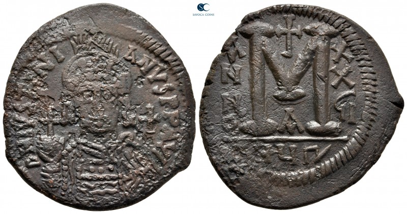 Justinian I AD 527-565. Theoupolis (Antioch)
Follis or 40 Nummi Æ

36 mm, 17,...