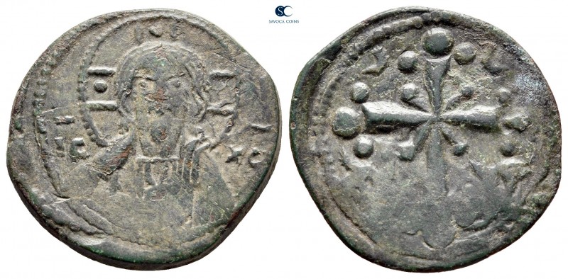 Nicephorus III Botaniates AD 1078-1081. Constantinople
Anonymous Follis Æ

23...