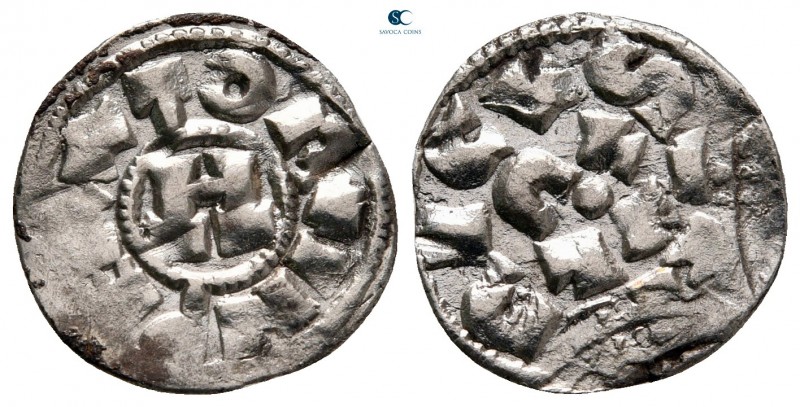 AD 1039-1125. Heinrich III-V. Lucca
Denaro AR

14 mm, 0,84 g



very fine