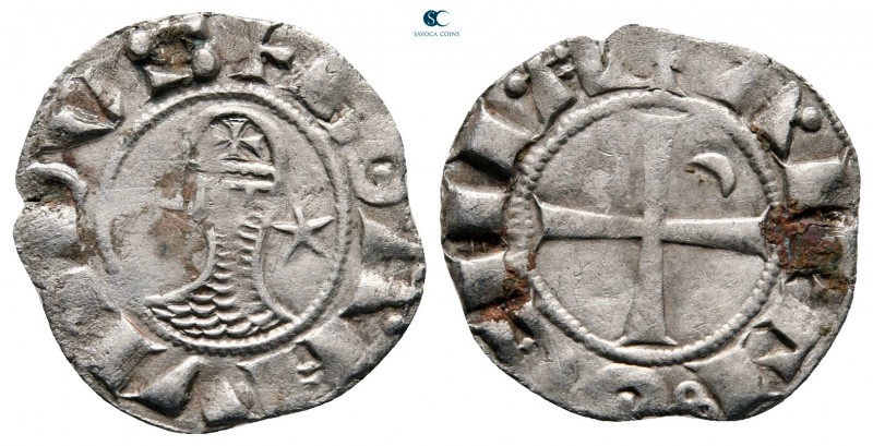 Bohémond III AD 1163-1201. Antioch
Denier AR

18 mm, 0,81 g



nearly ver...