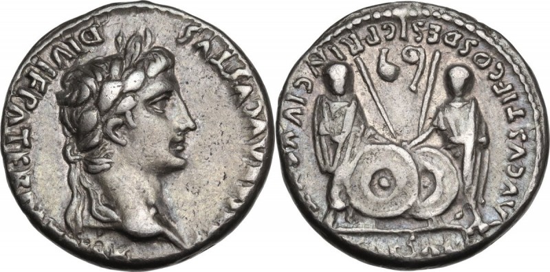 Augustus (27 BC-14 AD). AR Denarius, Lugdunum mint. Struck 2 BC - 4 AD. Obv. CAE...