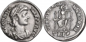 Gratian (367-383). AR Siliqua, Treveri mint. Obv. DN GRATIANVS PF AVG. Pearl-diademed, draped and cuirassed bust right. Rev. VIRTVS ROMANORVM. Roma se...