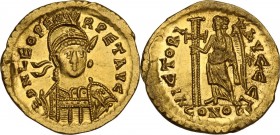 Leo I (457-474). AV Solidus, Constantinople mint. 3rd officina. Struck 462 or 466 AD. Obv. DN LEO PERPET AVG. Pearl-diademed, helmeted, and cuirassed ...