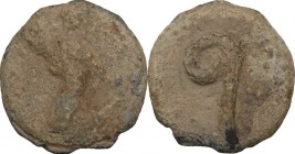 Tessera plumbea. D/ Diana dextr. progrediens arcu sagittam mittens. R/ Lituus. Rostowzew 2121. PB. 3.04 g. 15.20 mm. VF/Good VF.