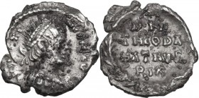 Ostrogothic Italy. Theodahad (534-536). AR Quarter Siliqua in the name of Justinian I, Ravenna mint. Obv. DN IVSTI-NIAN AVG. Diademed, draped and cuir...