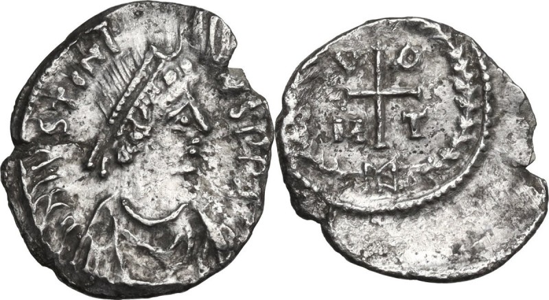 Justinian I (527-565). AR Quarter Siliqua, Carthage mint. Obv. D N IVSTINI-ANVS ...