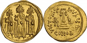 Heraclius (610-641). AV Solidus, Constantinople mint. Obv. Heraclius flanked by his sons Heraclius Constantine and Heraclonas; each standing facing, c...