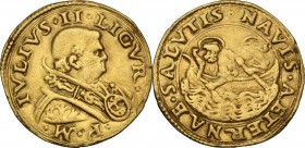 Roma. Giulio II (1503-1513), Giuliano della Rovere. Doppio fiorino di camera. D/ Busto a destra a capo nudo; piviale decorato con figure. R/ San Pietr...