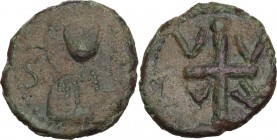 Salerno. Guglielmo Duca di Puglia (1111-1127). Follaro con San Matteo (1119-1127). D/ Busto frontale di San Matteo; ai lati, S e M barrate. R/ Croce p...