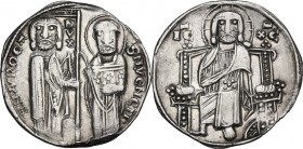 Venezia. Marino Morosini (1249-1253). Grosso matapan. D/ San Marco, in piedi a destra, porge il vessillo al Doge stante a sinistra; lungo l'asta DVX. ...