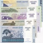 Madagascar, 100-200-1.000-2.000-5.000 Ariary, 2004, UNC, , (Total 5 banknotes)
Estimate: USD 15-30