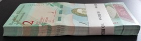 Venezuela, 2 Bolívares, 2018, UNC, pNew, BUNDLE
(Total 100 consecutive banknotes)
Estimate: USD 30-60