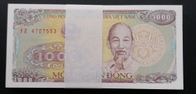 Viet Nam, 1.000 Dông, 1988, UNC, p106, BUNDLE
(Total 100 consecutive banknotes)
Estimate: USD 20-40