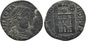 MAGNUS MAXIMUS (383-388). Ae. Treveri.