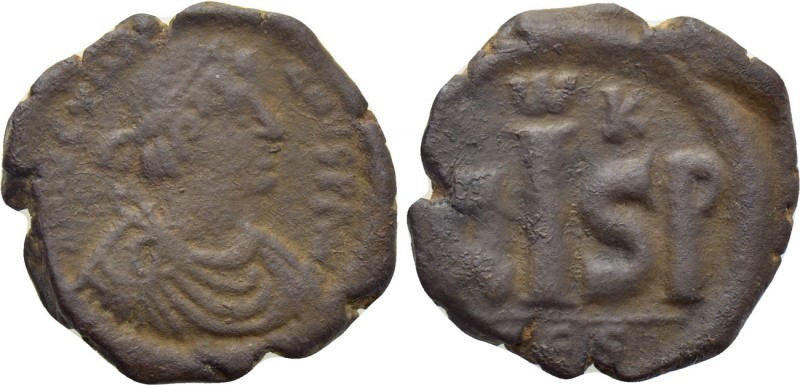 JUSTINIAN I (527-565). 16 Nummi. Thessalonica. 

Obv: D N IVSTINIANVS P P AVG....