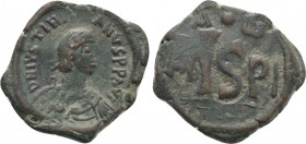 JUSTINIAN (527-565). 16 Nummi. Thessalonica.