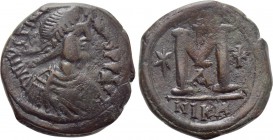 JUSTINIAN I (527-565). Follis. Nicomedia.