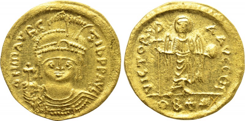 MAURICE TIBERIUS (582-602). GOLD Solidus. Constantinople. Light weight issue of ...