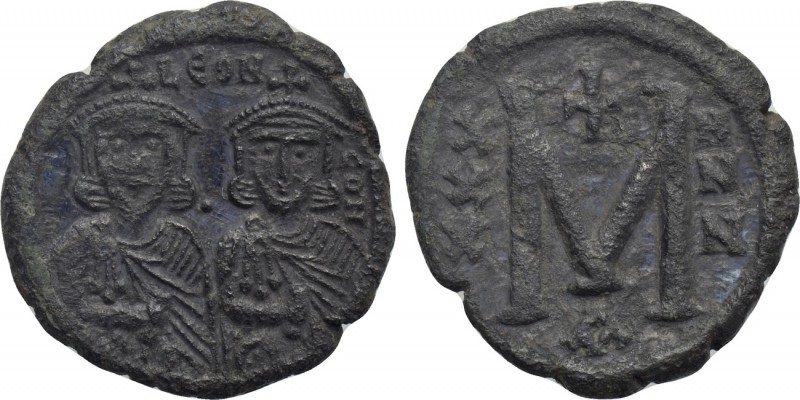LEO III THE "ISAURIAN" with CONSTANTINE V (717-741). Follis. Constantinople. 
...