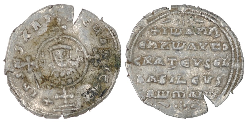 Byzantine. Constantinople. John I. 969-976. AR Miliaresion (22mm, 3.06g). +IhSΥS...