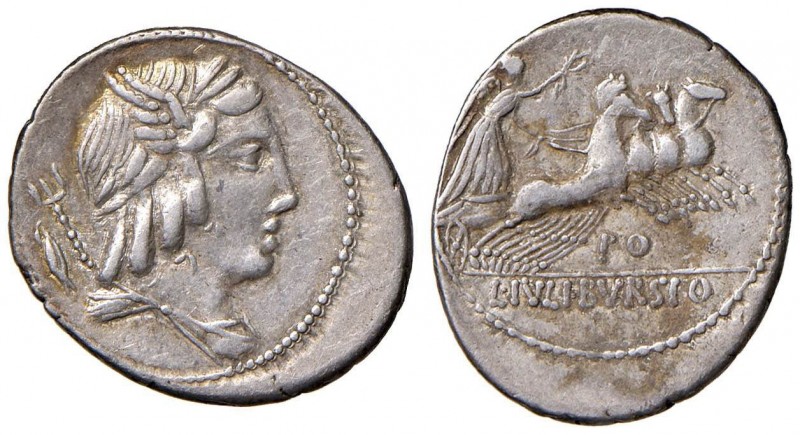 Julia - L. Julius Bursio - Denario (85 a.C.) Testa di Apollo a d. - R/ La Vittor...