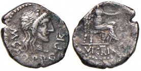 Porcia - M. Porcius Cato - Quinario (89 a.C.) Testa della Libertà a d. - R/ La Vittoria seduta a d. - B. 7; Cr. 343/2 AG (g 1,56)
MB