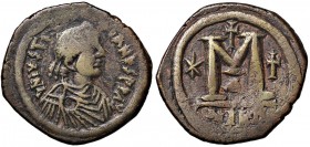 BISANZIO Giustiniano I (527-565) Follis (Nicomedia) Busto elmato e corazzato di fronte - R/ Lettera M - Sear 158 AE (g 16,11)
qBB