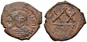 BISANZIO Tiberio II (578-582) Mezzo follis (Costantinopoli) - Busto di fronte - R/ XX - Sear 434 AE (g 6,64)
qBB