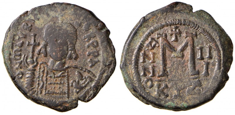 BISANZIO Maurizio Tiberio (578-582) Follis A. III (Cyzicus) Busto coronato di fr...