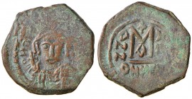 BISANZIO Maurizio Tiberio (578-582) Follis A. ? (Nicomedia) Busto coronato di fronte - R/ Valore - Sear 512 AE (g 11,38)
BB+