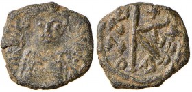 Maurizio Tiberio (582-602) Mezzo follis (Costantinopoli) Busto di fronte - R/ Lettera K - Sear 497 AE (g 3,42)
MB/BB